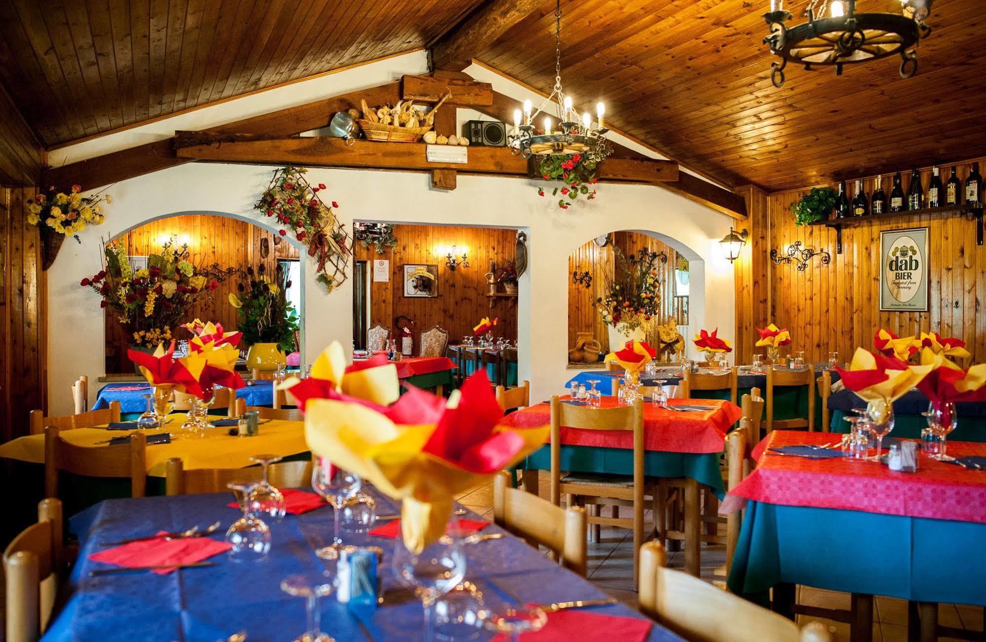 Villaggio Turistico Camping Cervino Antey-Saint-André 외부 사진